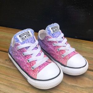 Kids converse Rare. Barely worn